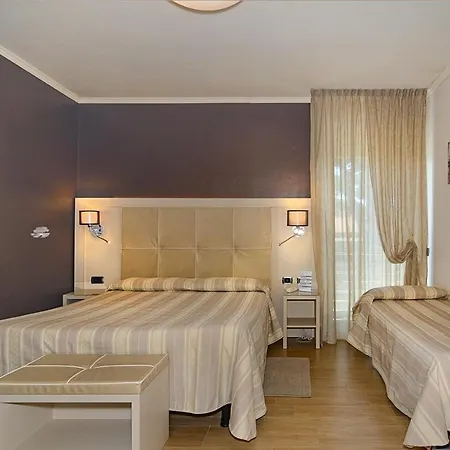 Hotel Etruria 3*